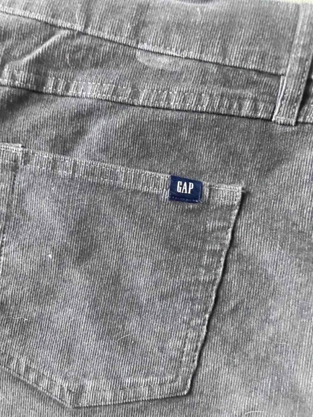 NWT GAP Women's Gray Corduroy Shorts size 8